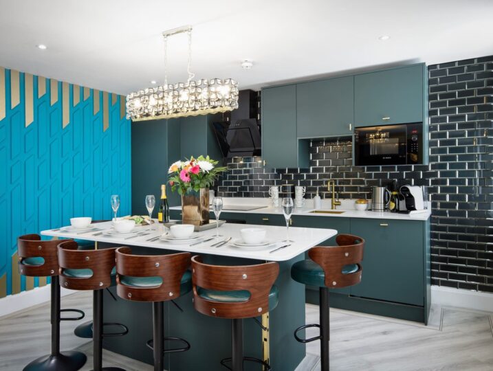 Swish Holiday Apartments - The Icon